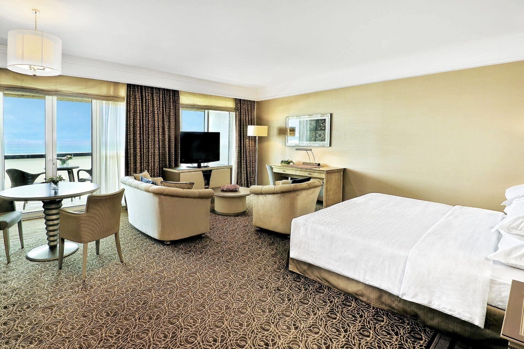 Sheraton Club Des Pins Resort Eksteriør bilde